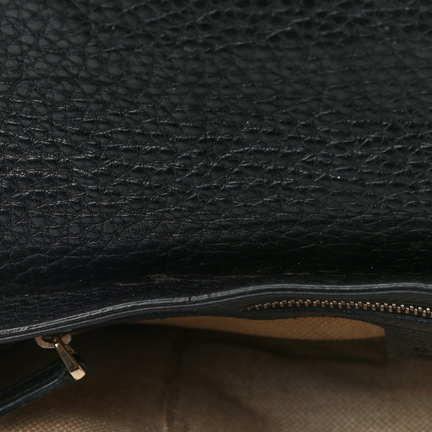 Gucci Pebbled Calfskin Medium Soho Flap Crossbody Black 15 of 20