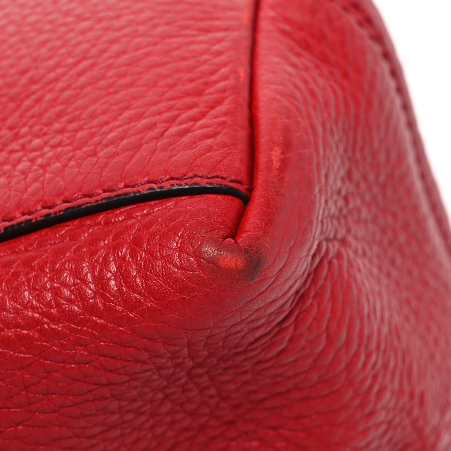 Gucci Pebbled Calfskin Medium Soho Chain Shoulder Bag Tabasco Red 17 of 17