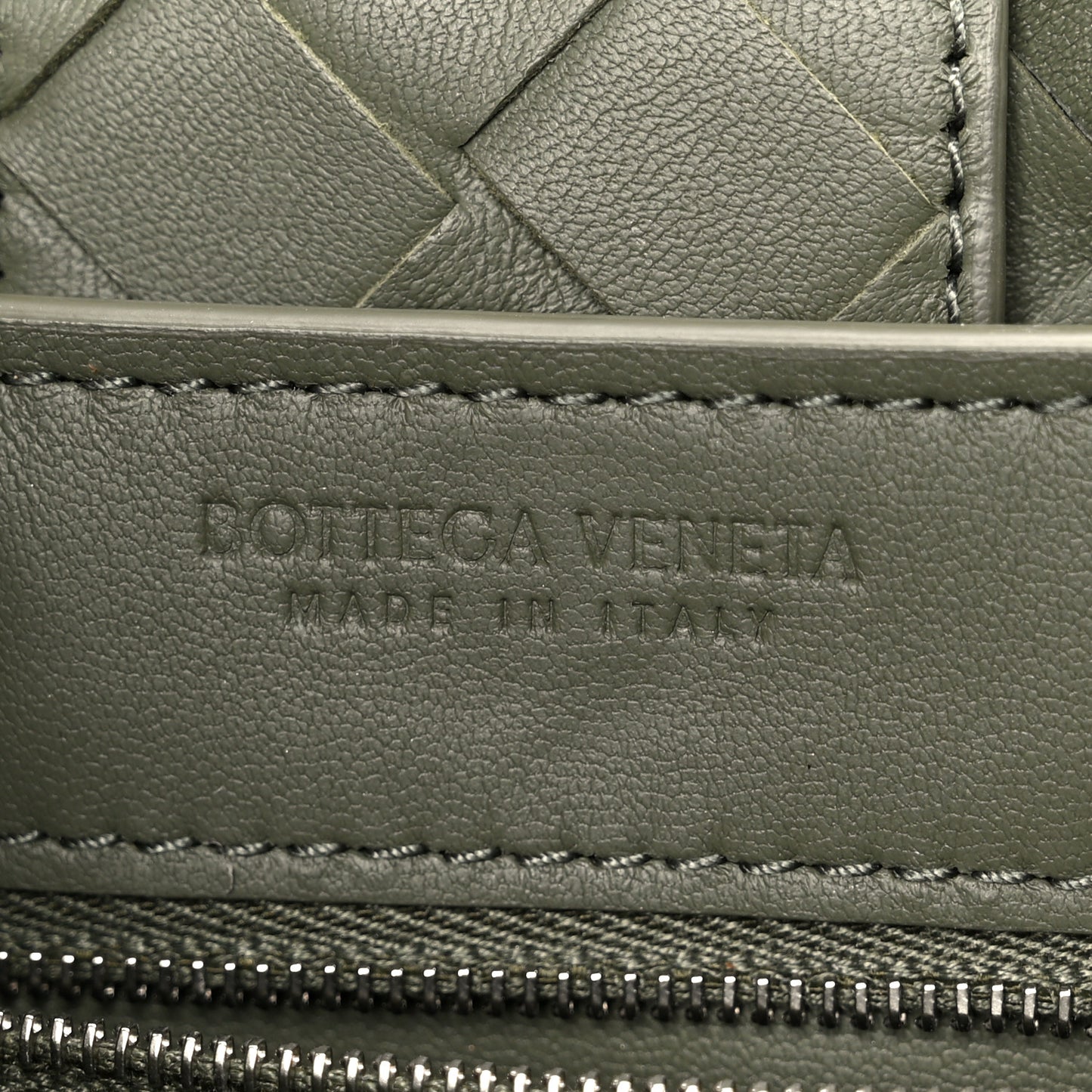 Nappa Intrecciato Small Andiamo Shoulder Bag Pickle