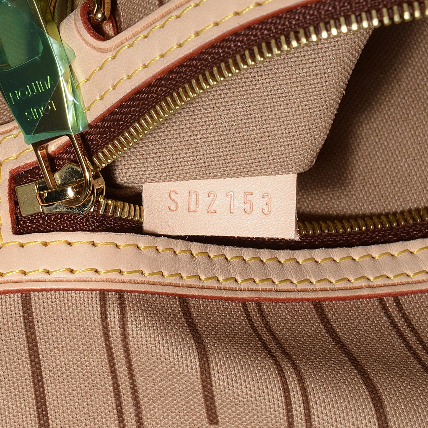 Monogram Delightful MM
