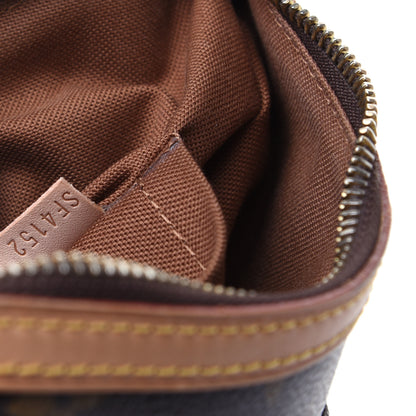 Louis Vuitton Monogram Odeon PM 9 of 20