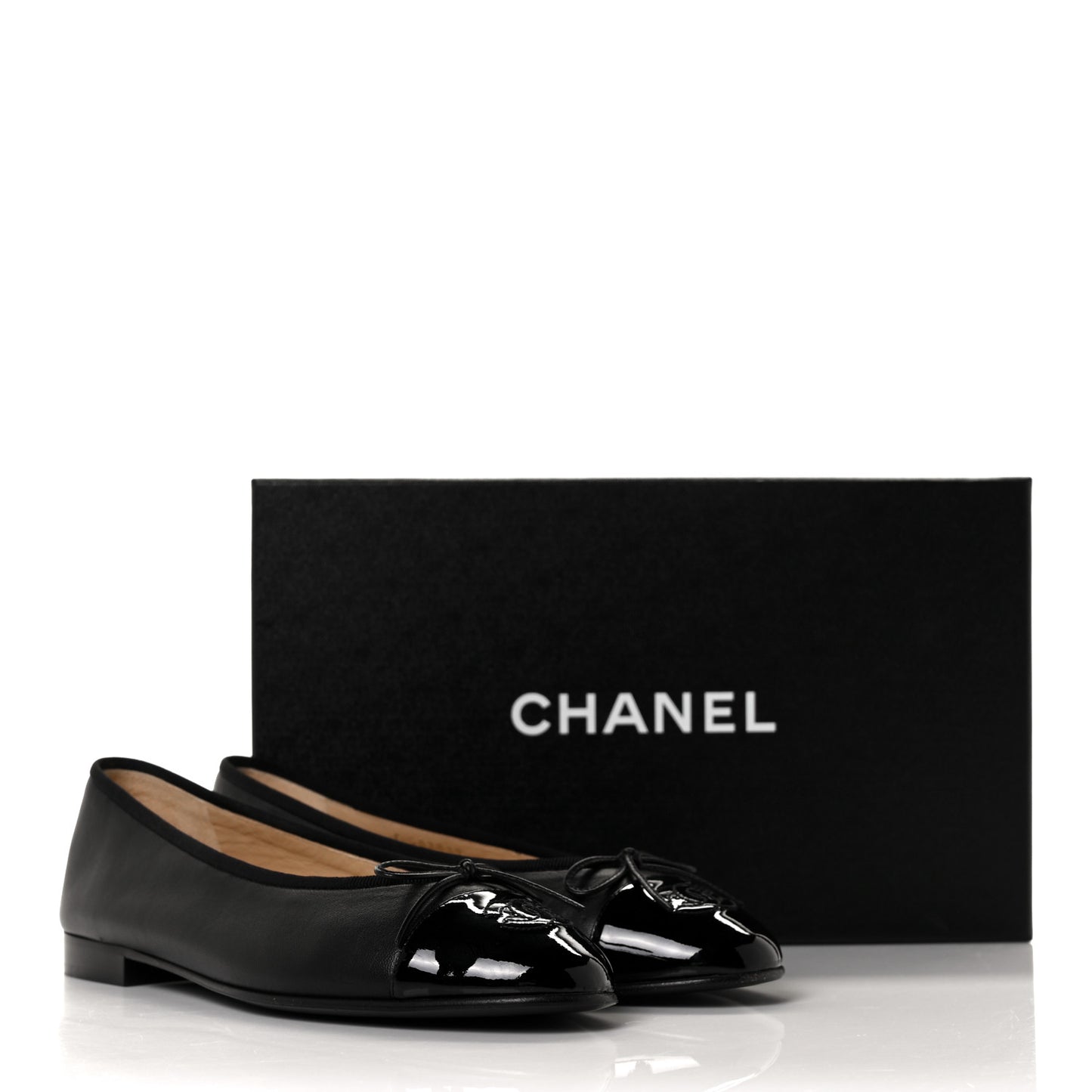 Lambskin Patent Cap Toe Ballerina Flats 38.5 Black