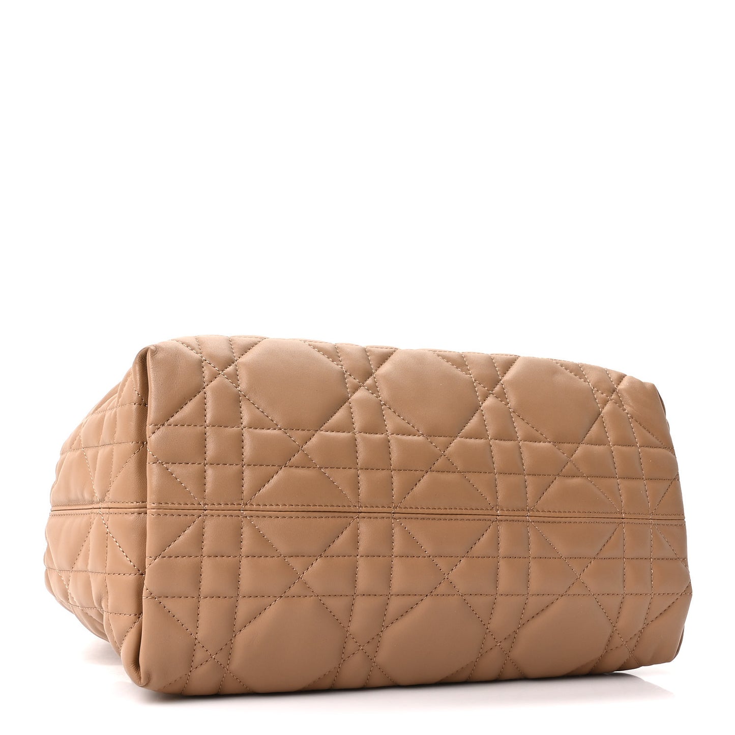Calfskin Macrocannage Medium Toujour Powder Tan