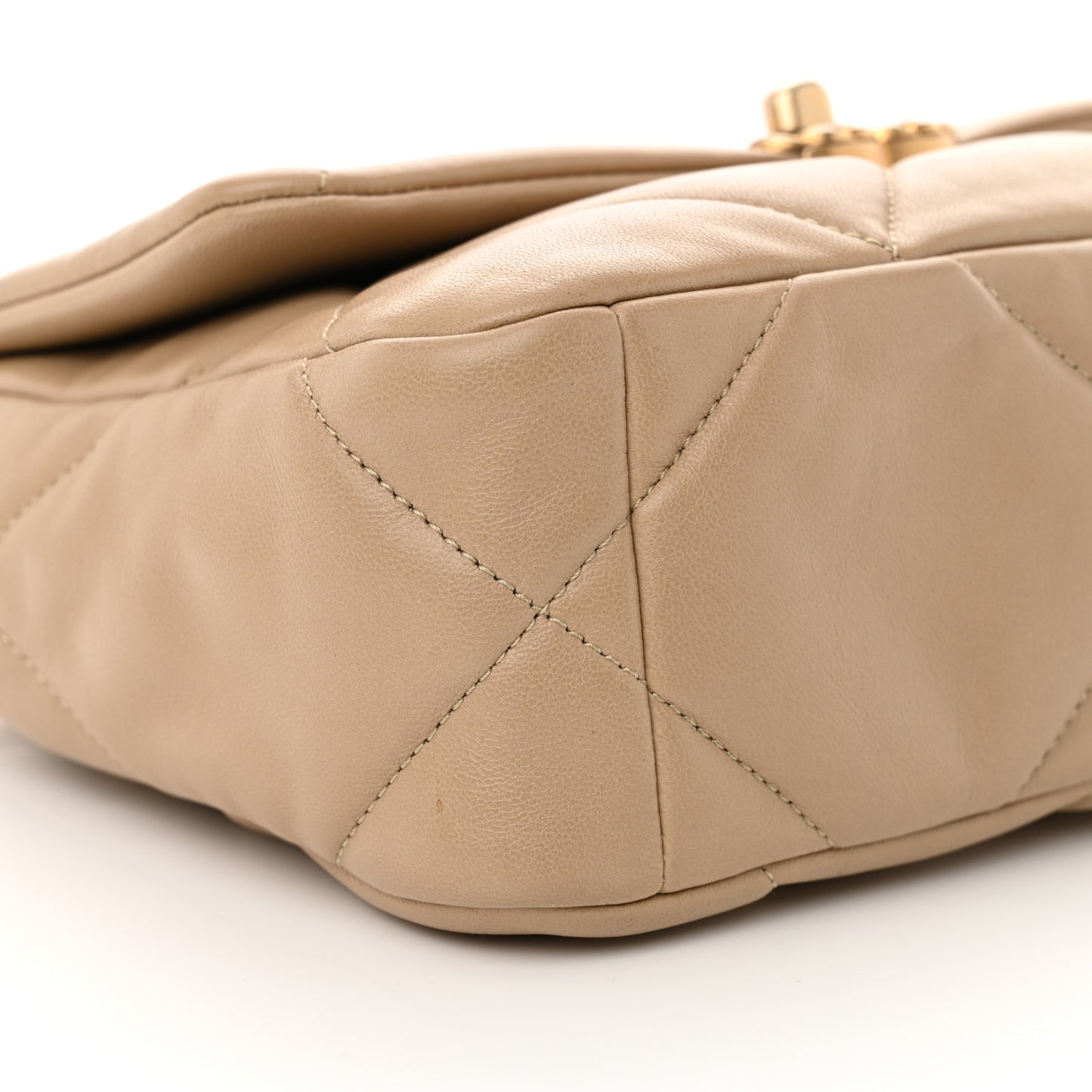 Lambskin Quilted Medium Chanel 19 Flap Dark Beige