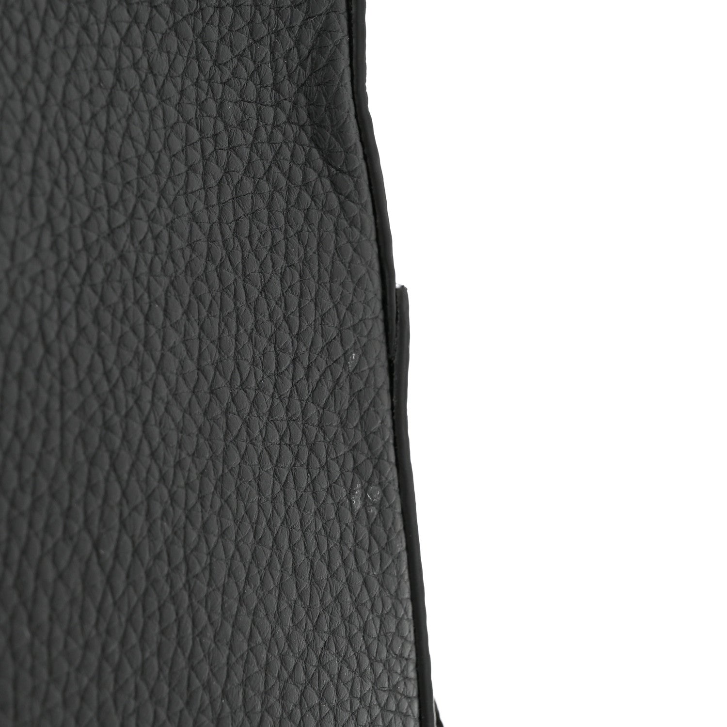 Burberry Pebbled Calfskin Logo Embossed Thornton Messenger Bag Black 13 of 13