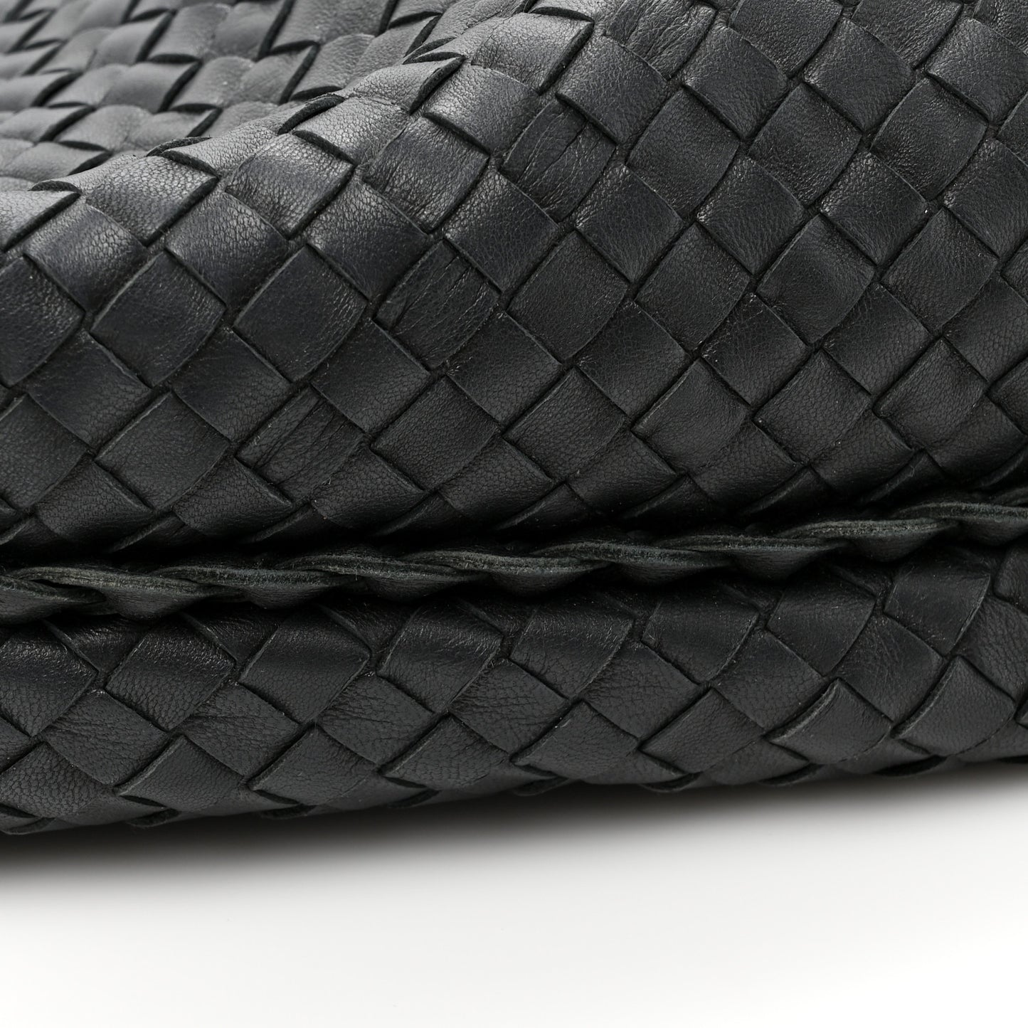 Nappa Intrecciato Large Veneta Hobo Black