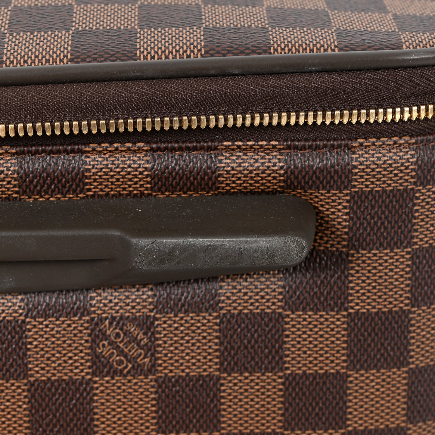 Damier Ebene Pegase Light 55