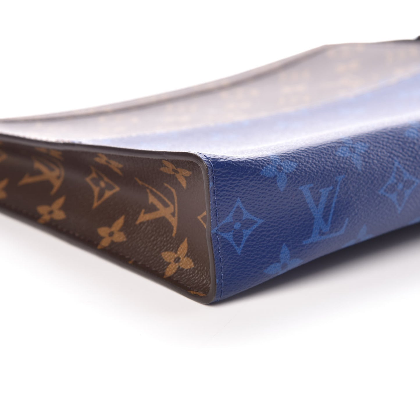 Monogram Pacific Split Pochette Voyage MM