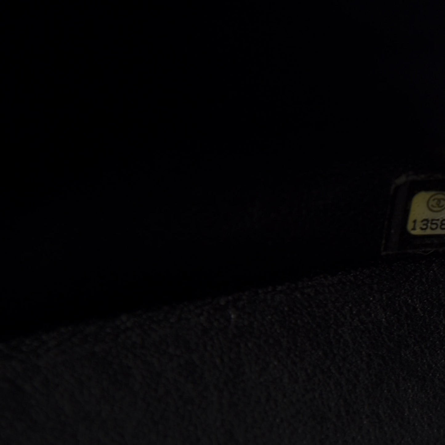 Caviar Quilted Jumbo Single Flap Black