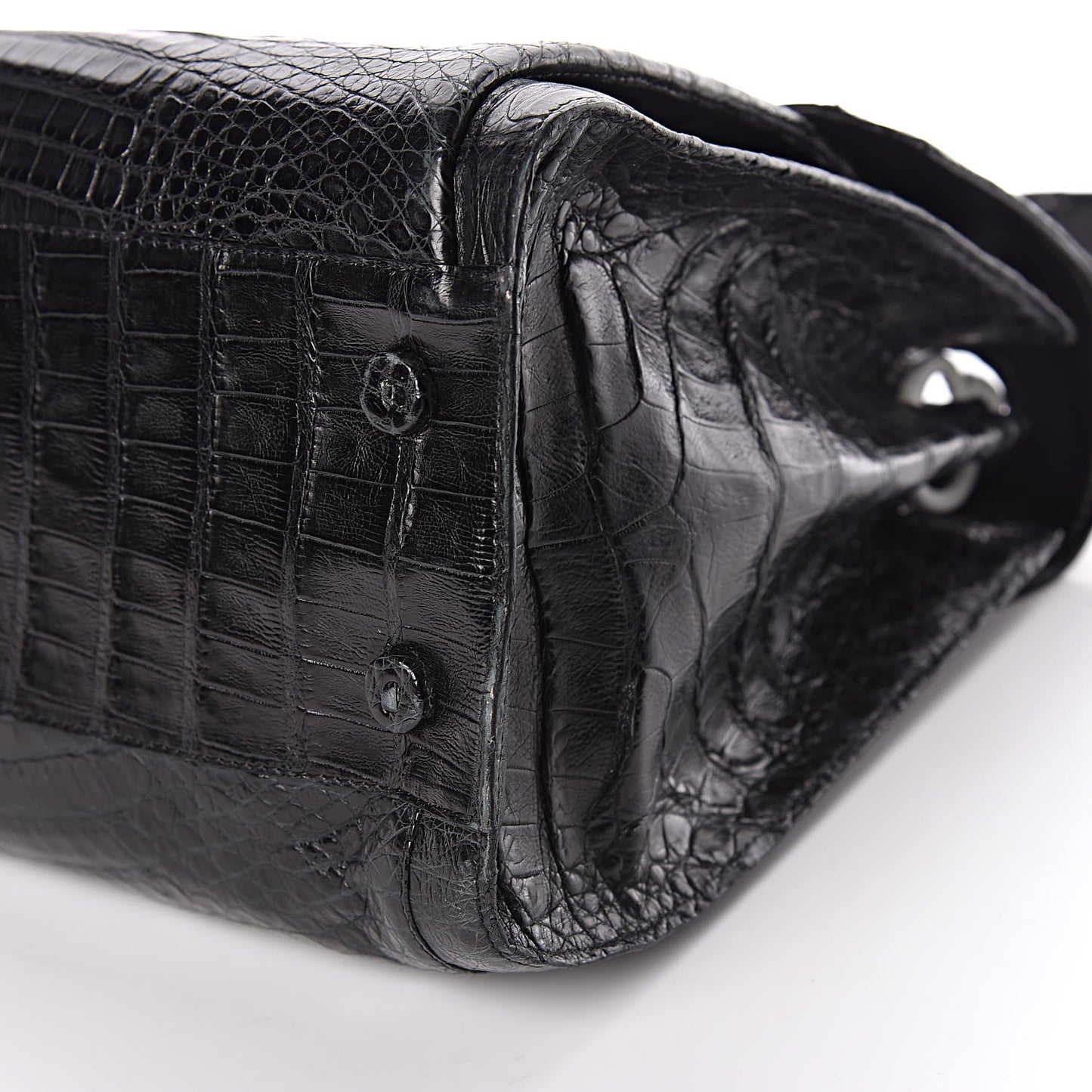 Crocodile Chain Flap Bag Black