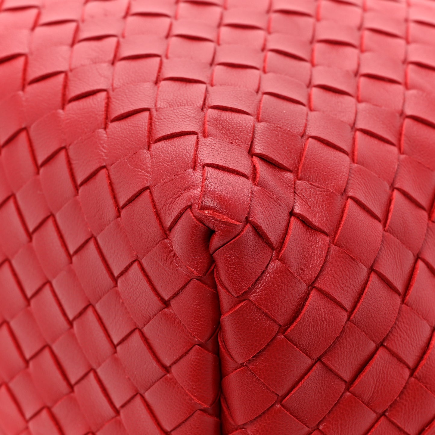 Nappa Intrecciato Bella Tote Red
