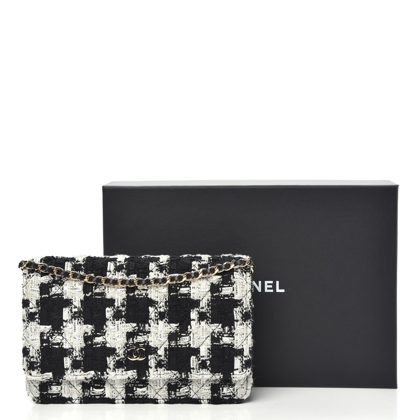 Tweed Quilted Wallet On Chain WOC Black Ecru White