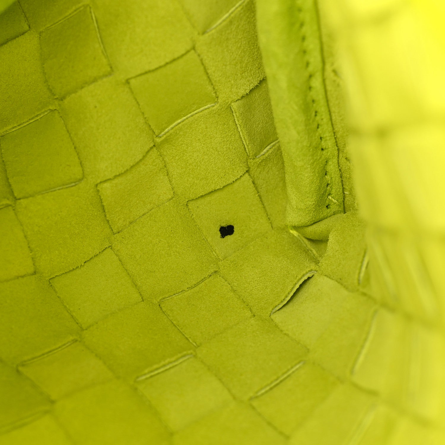 Bottega Veneta Nappa Intrecciato Pouch On Strap Acid Kiwi 10 of 11