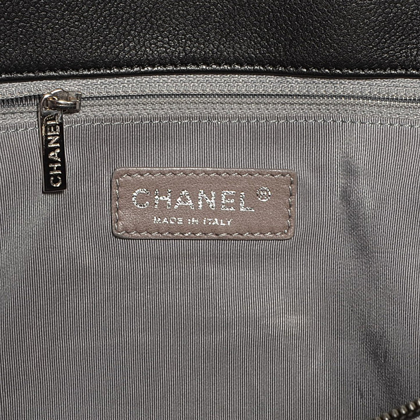 Caviar Quilted XL Tote Black