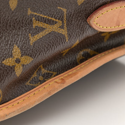 Louis Vuitton Monogram Menilmontant MM 13 of 17