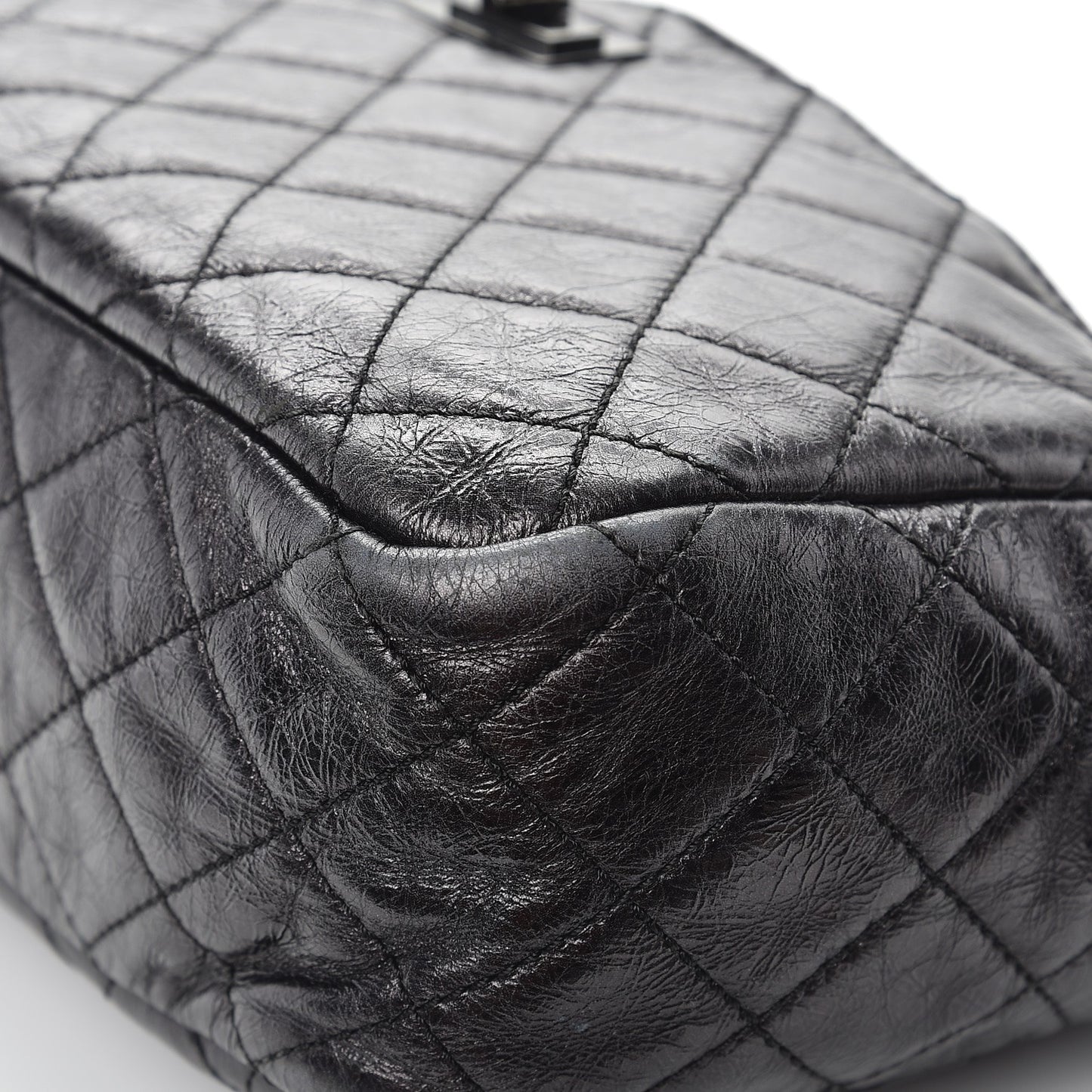 Metallic Aged Calfskin Quilted Medium Reissue Camera Case Black