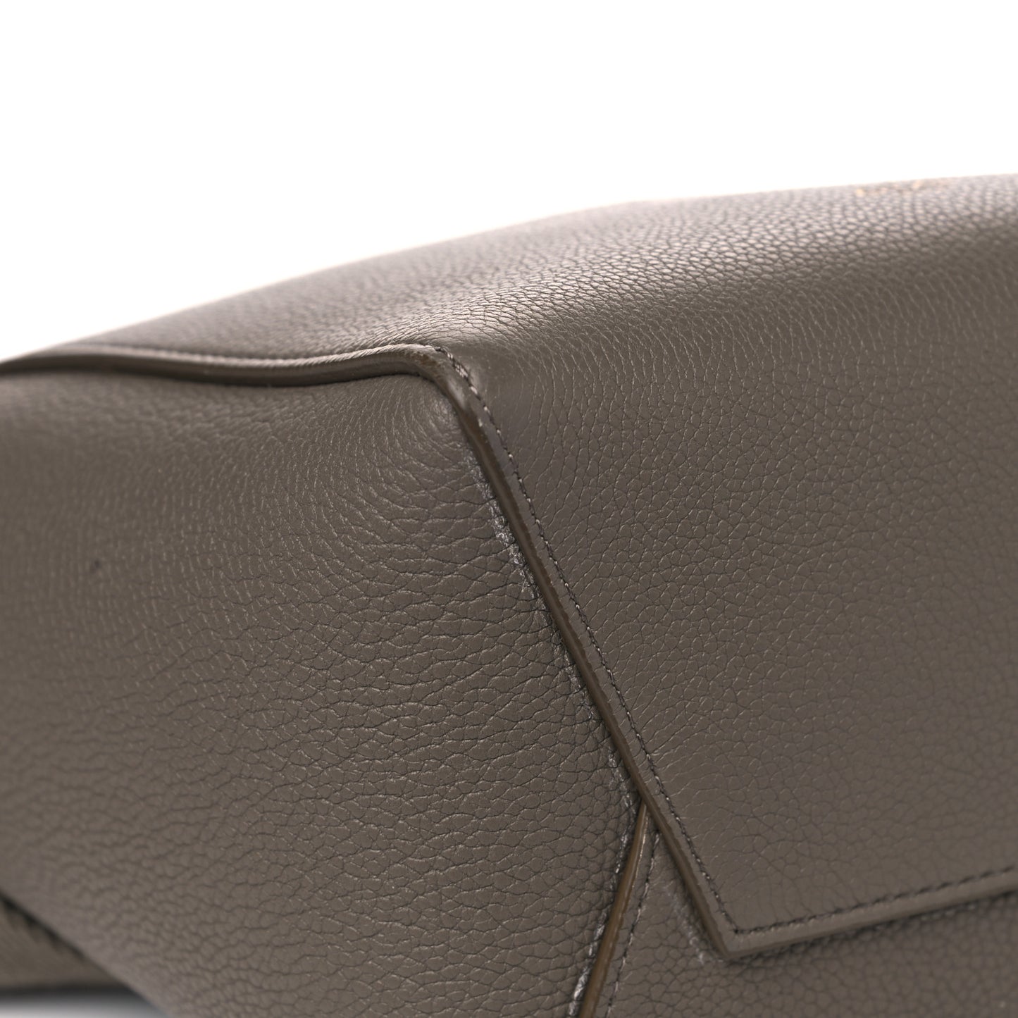 Soft Grained Calfskin Small Sangle Bucket Bag Taupe