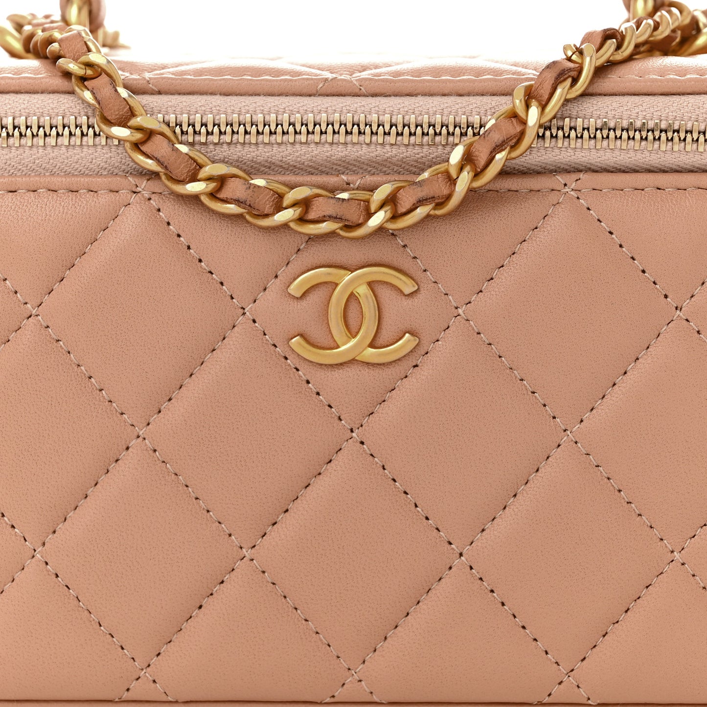 Lambskin Quilted Small Top Handle Vanity Case With Chain Beige