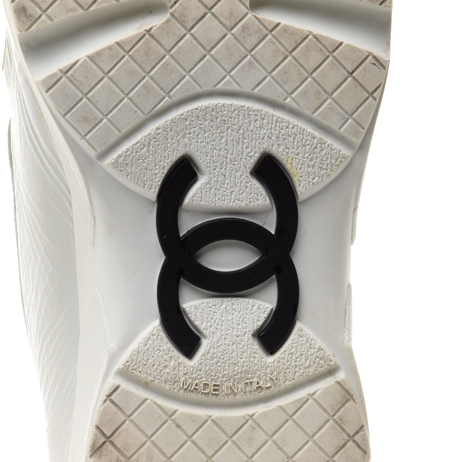 Chanel Patent Calfskin Mary Jane Strap Pumps 39.5 White 7 of 9