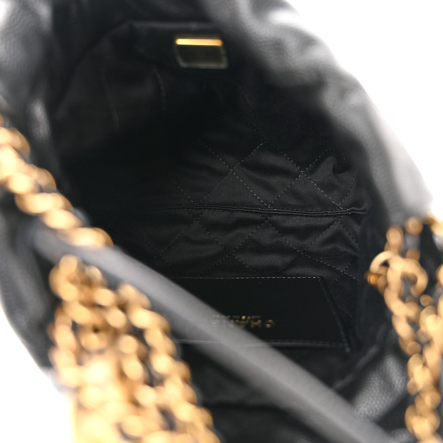 Shiny Caviar Quilted Monochrome Mini Chanel 22 Black