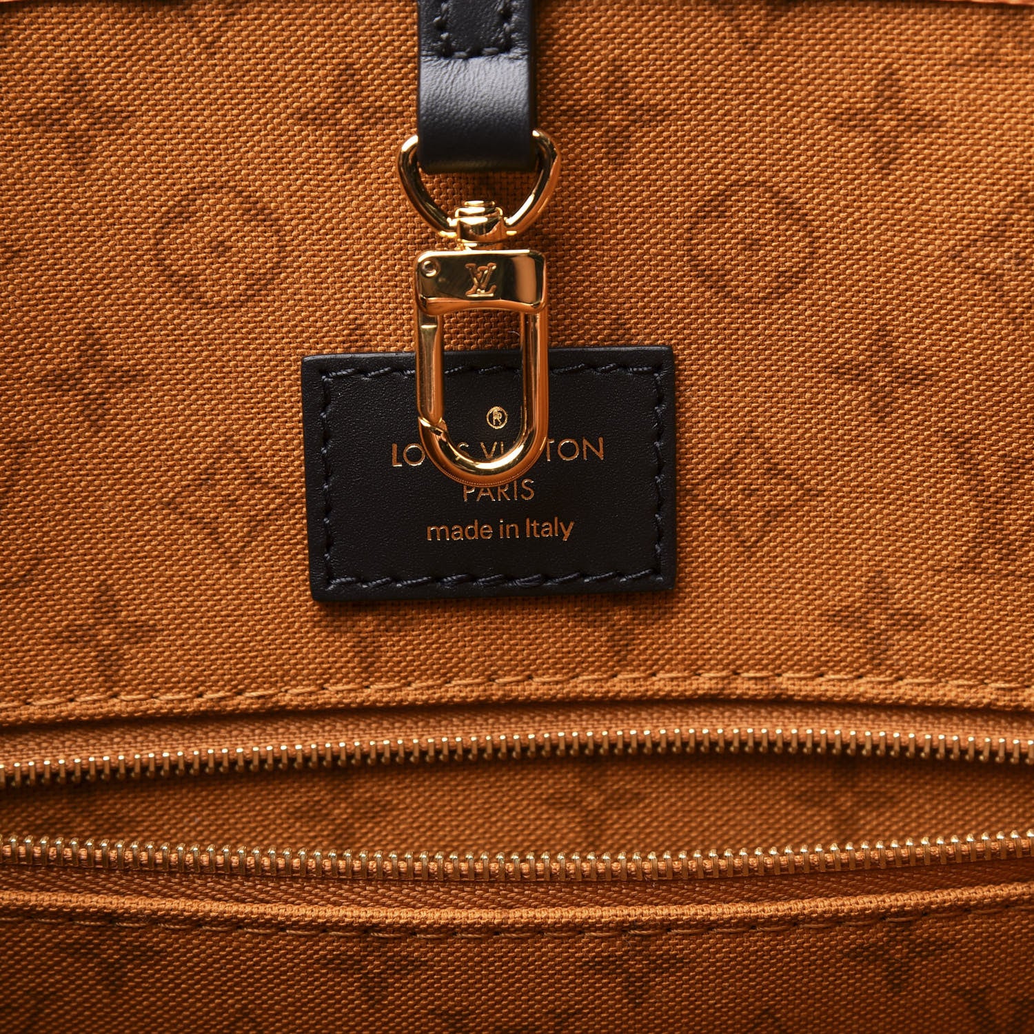 Louis Vuitton Monogram Giant Crafty Onthego GM Crème Caramel 5 of 10