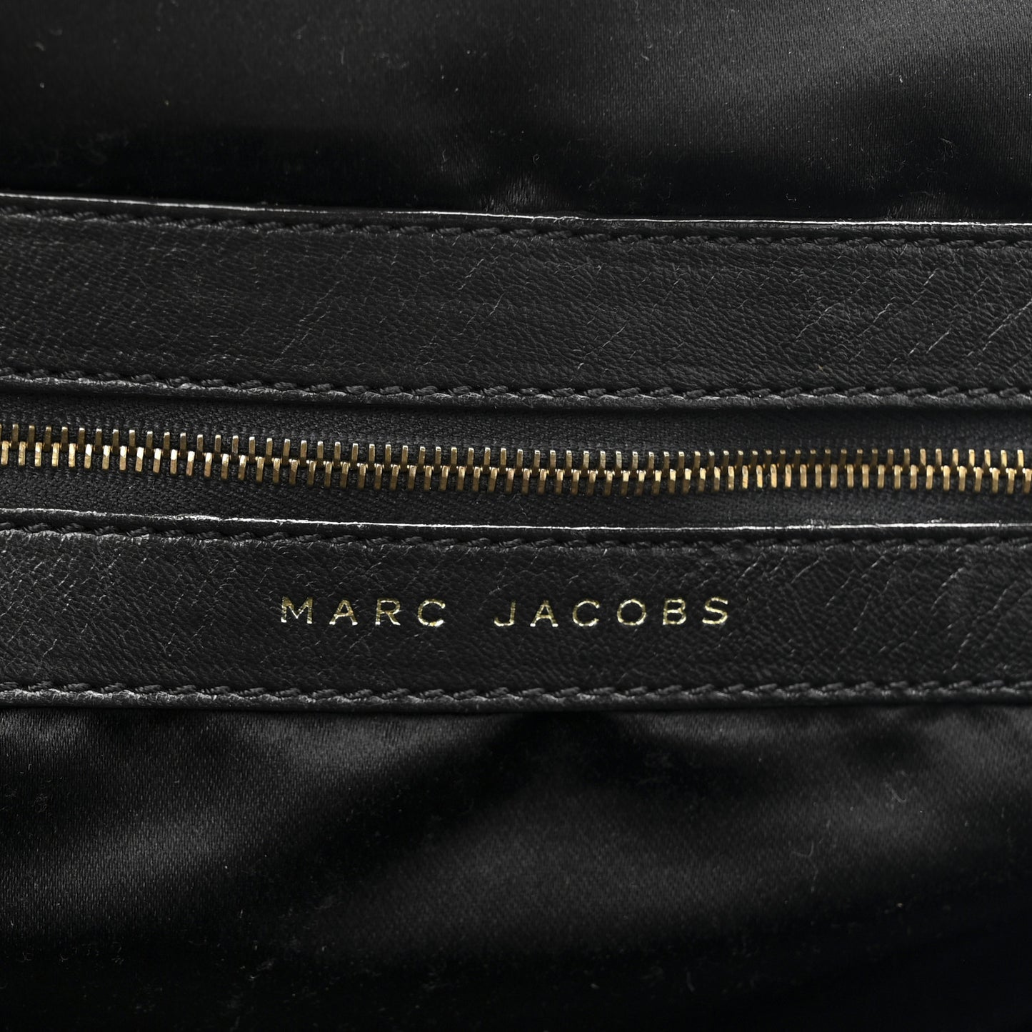 Suede Crystal Quilted Stam Black