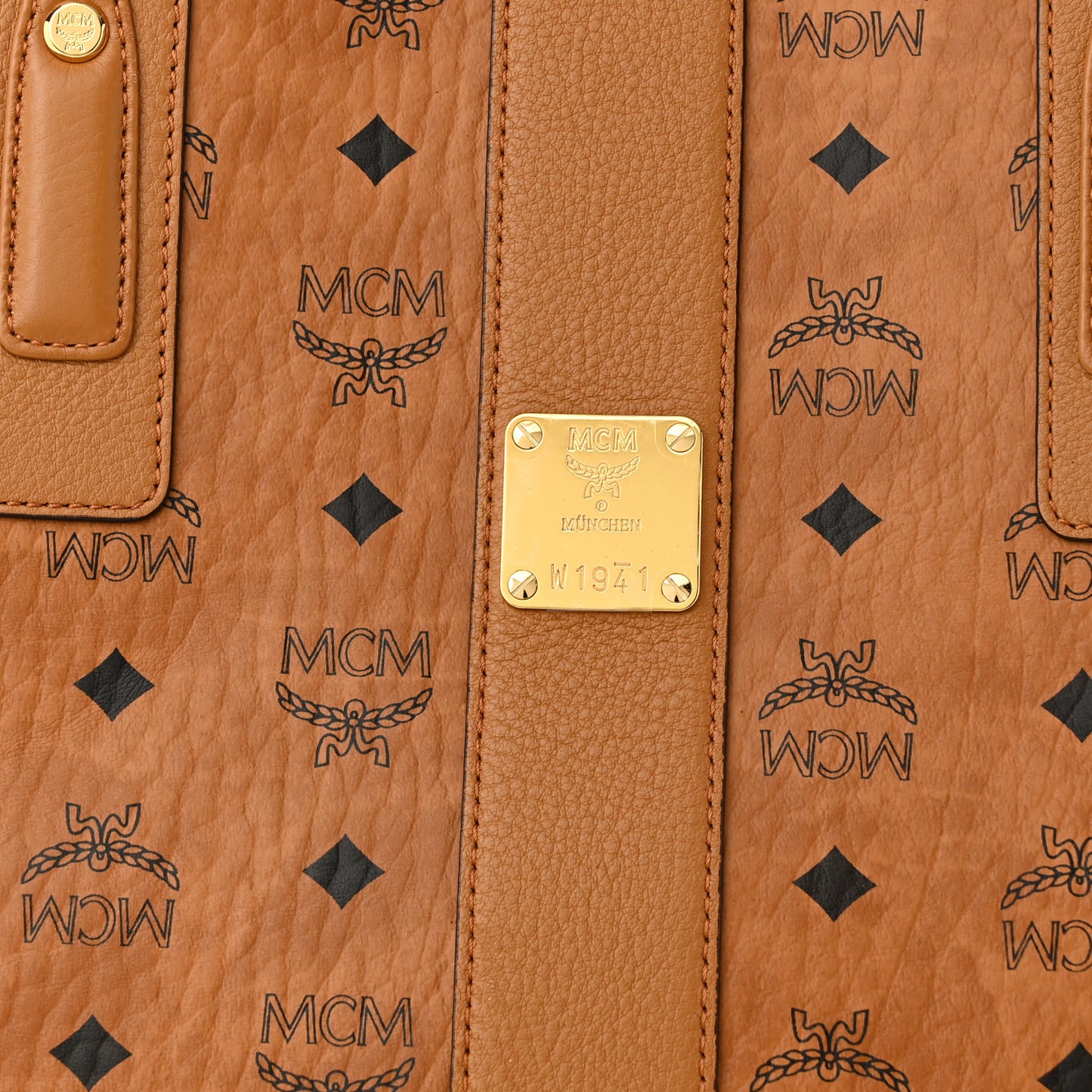 Visetos Large Liz Reversible Shopper Tote Cognac