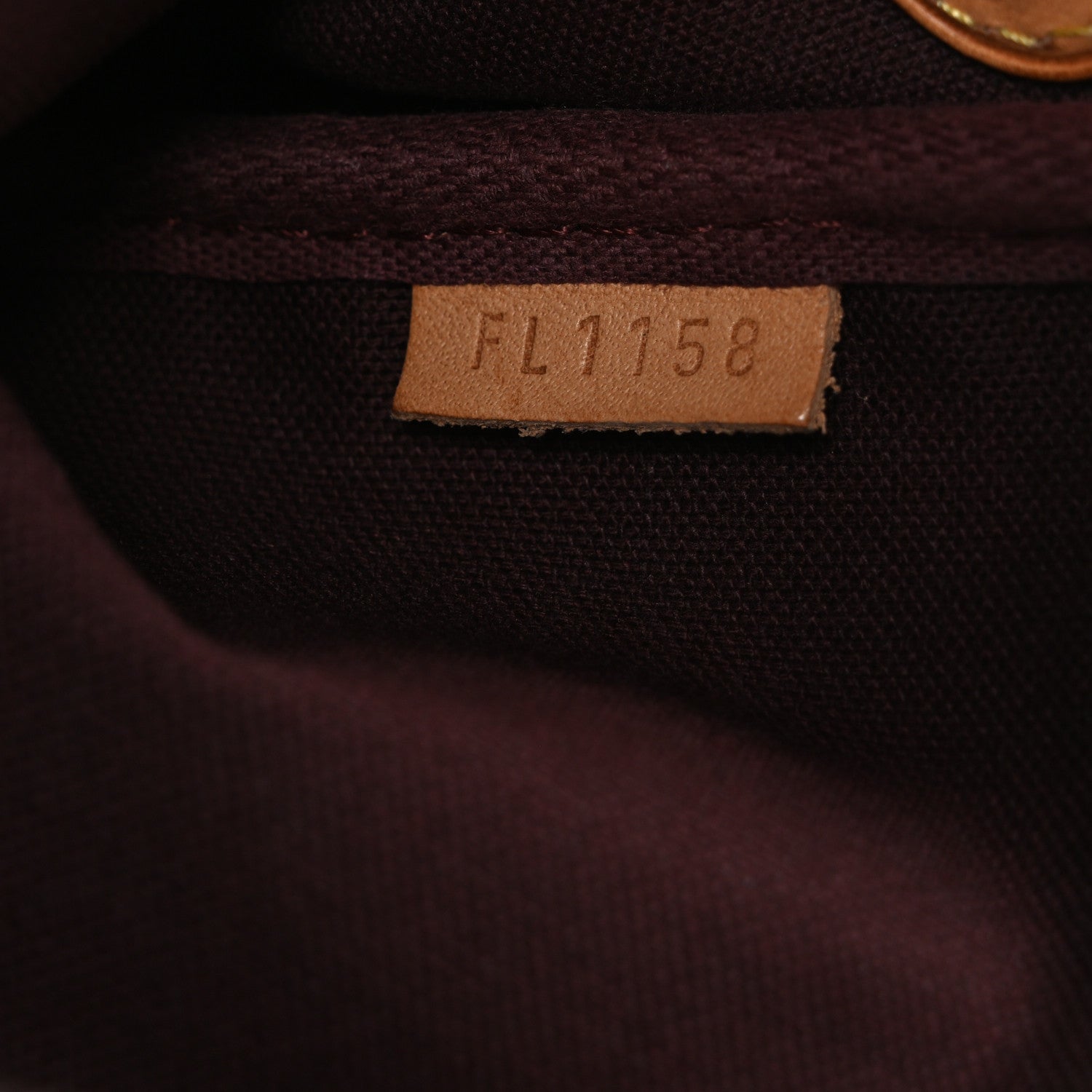 Louis Vuitton Monogram Favorite MM 7 of 11
