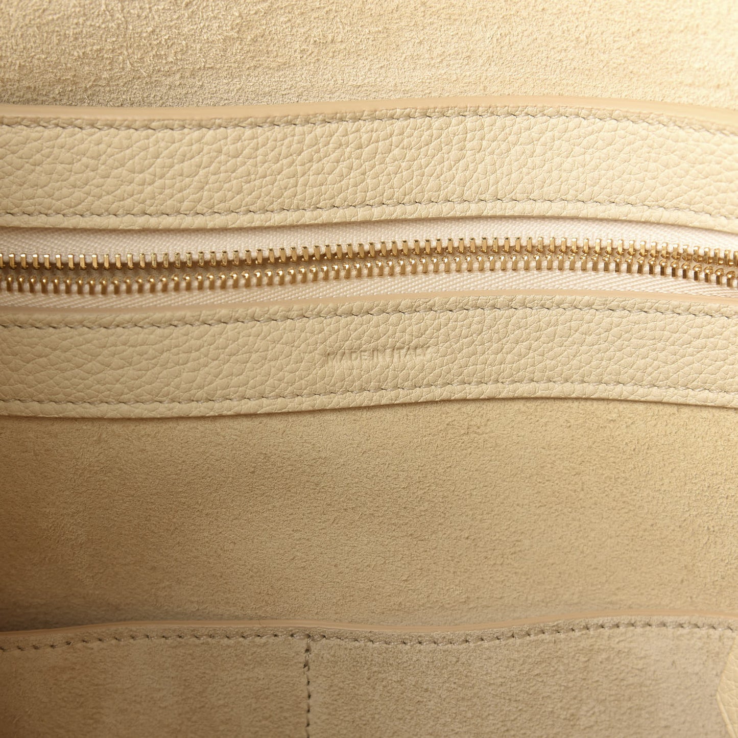 Soft Grained Calfskin Small Belt Cabas Phantom Chalk