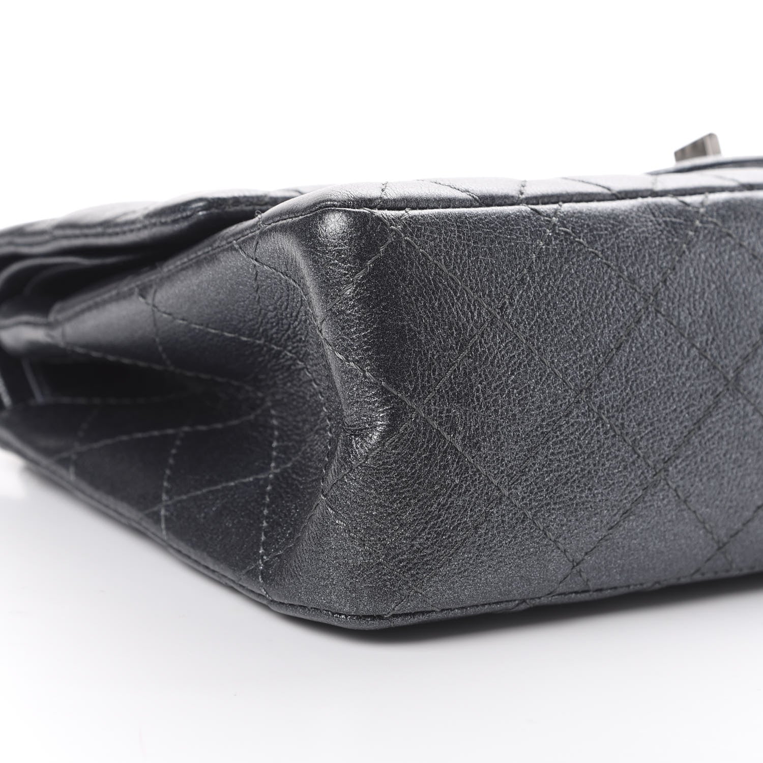 Chanel Metallic Sheepskin Quilted 2.55 Reissue 226 Flap Dark Silver 8 of 13
