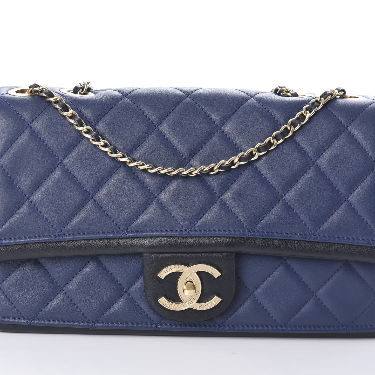 Lambskin Quilted Medium Graphic Flap Navy Black