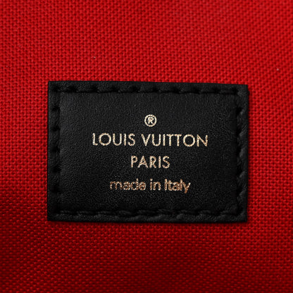 Louis Vuitton Reverse Monogram Giant Onthego Voyage 7 of 10
