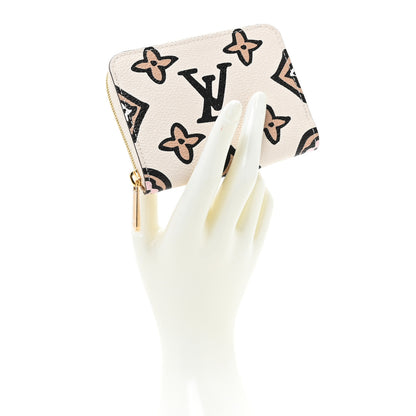 Louis Vuitton Monogram Giant Wild At Heart Zippy Coin Purse Creme 2 of 10