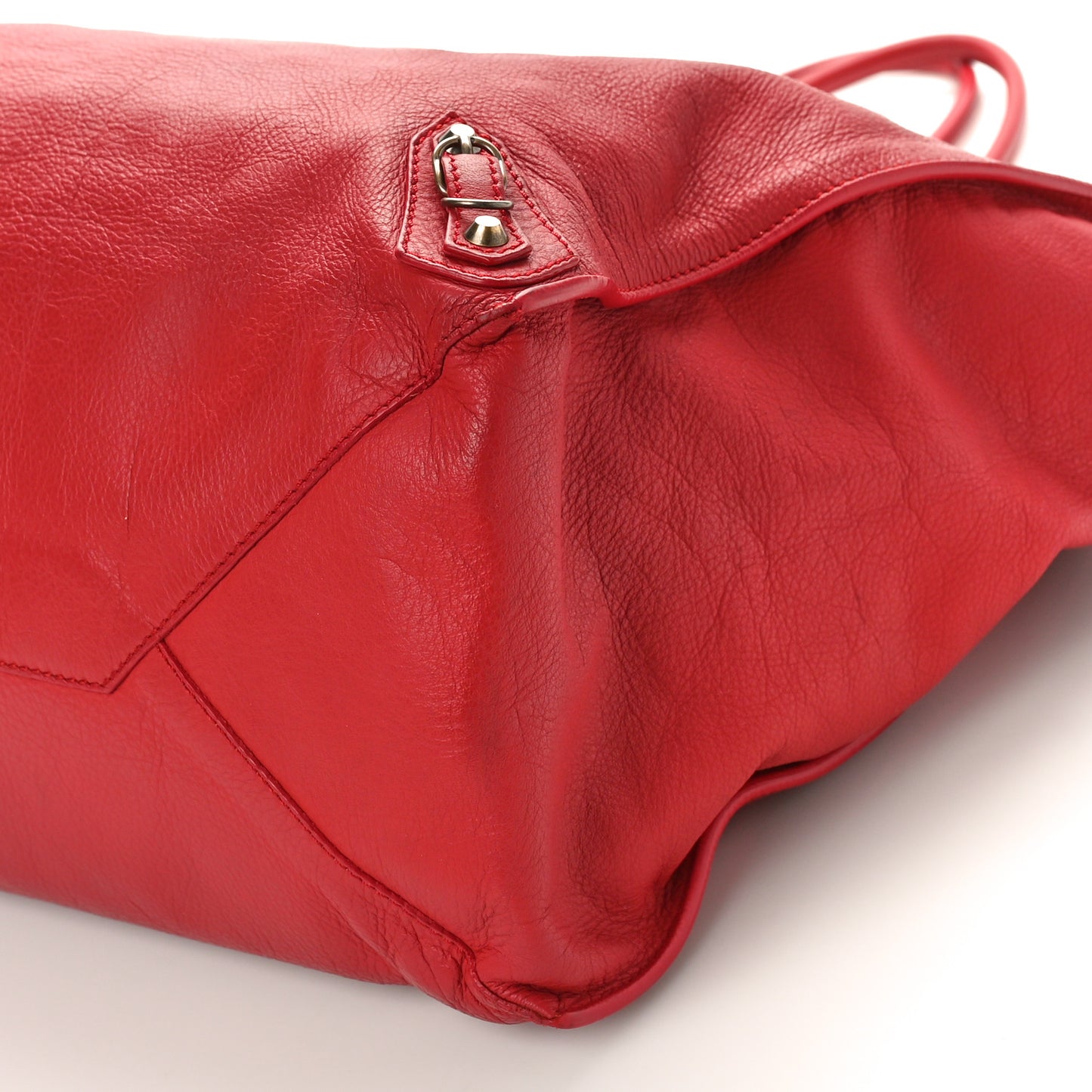 Veau Souple Papier A4 Zip Around Tote Rouge