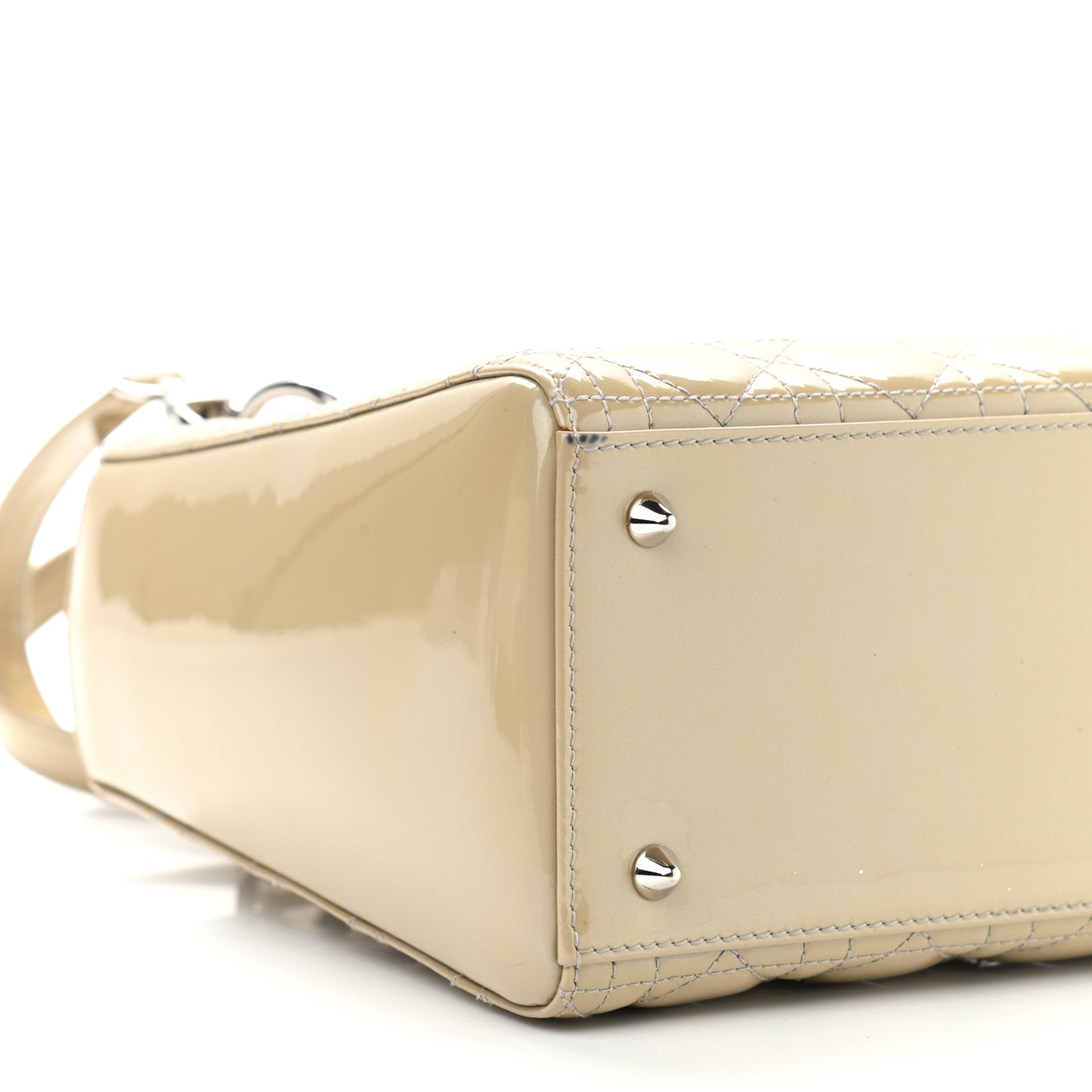 Patent Cannage Medium Lady Dior Beige
