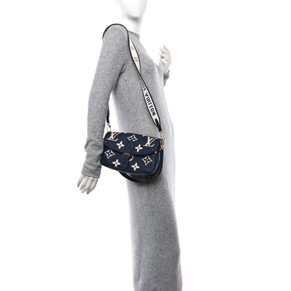 Louis Vuitton Empreinte Giant Monogram Diane Navy Creme 2 of 10