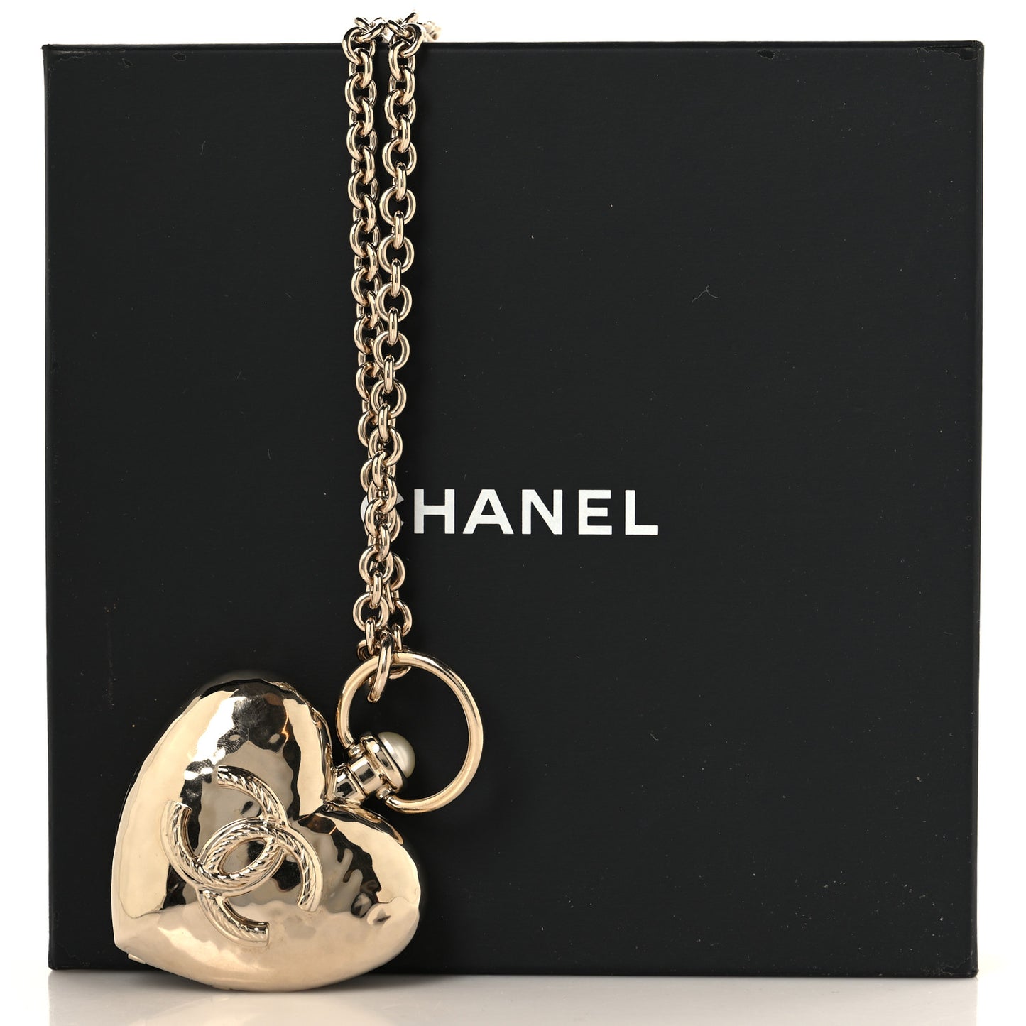Metal CC Heart Locket Necklace Gold