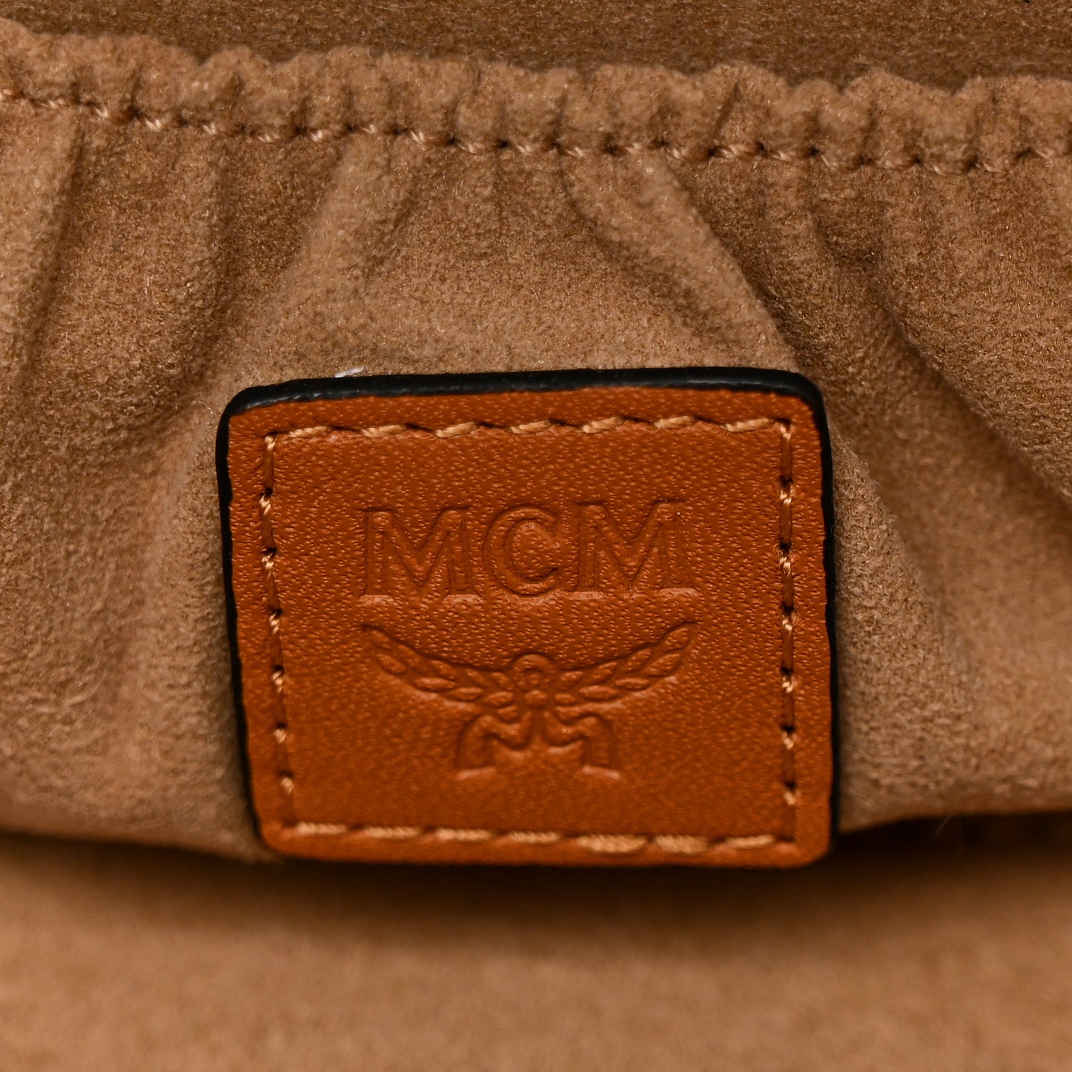 MCM Visetos Rockstar Vanity Case Cognac 1805806 – FASHIONPHILE