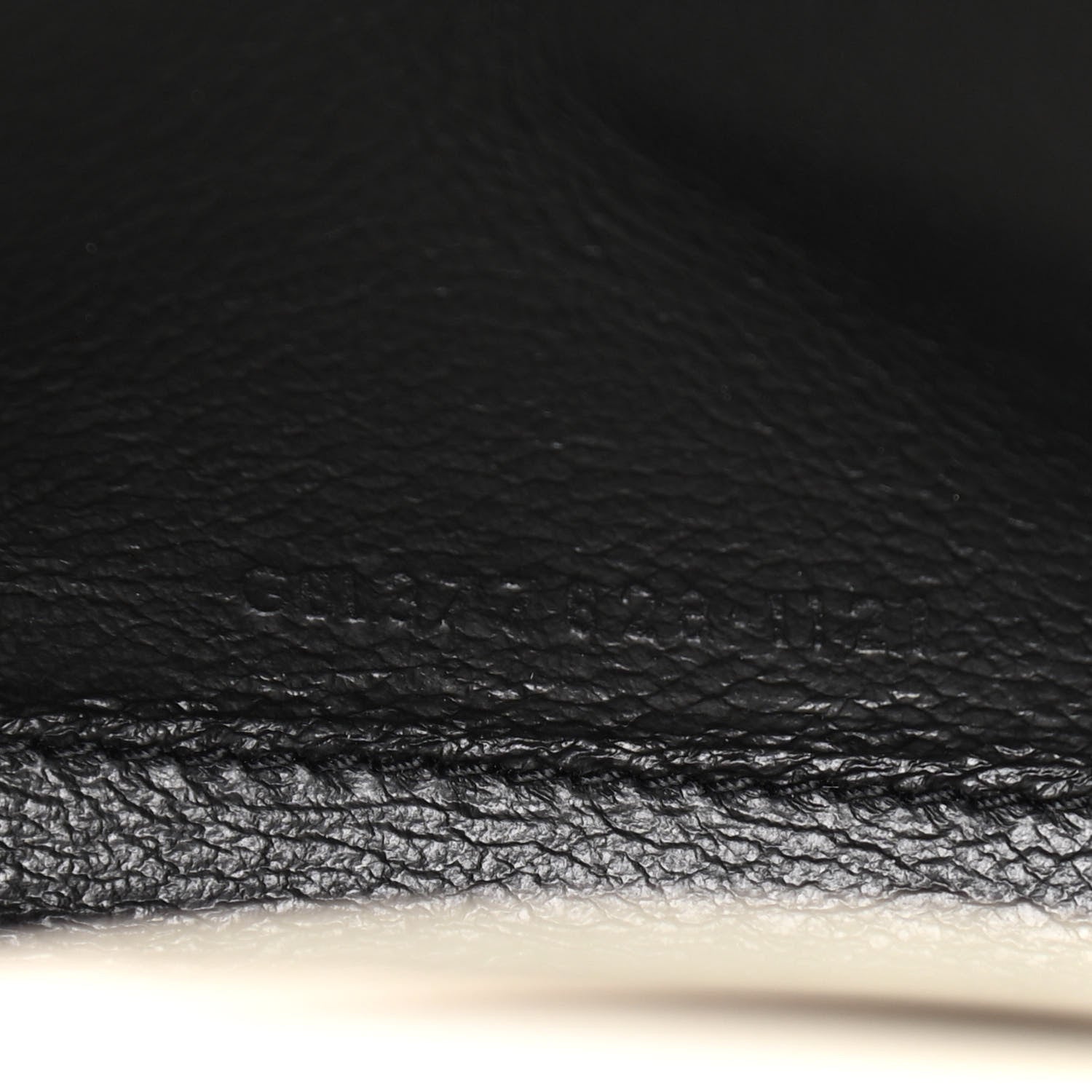 Saint Laurent Grain De Poudre Matelasse Chevron Monogram Chain Wallet Crema Soft 6 of 10