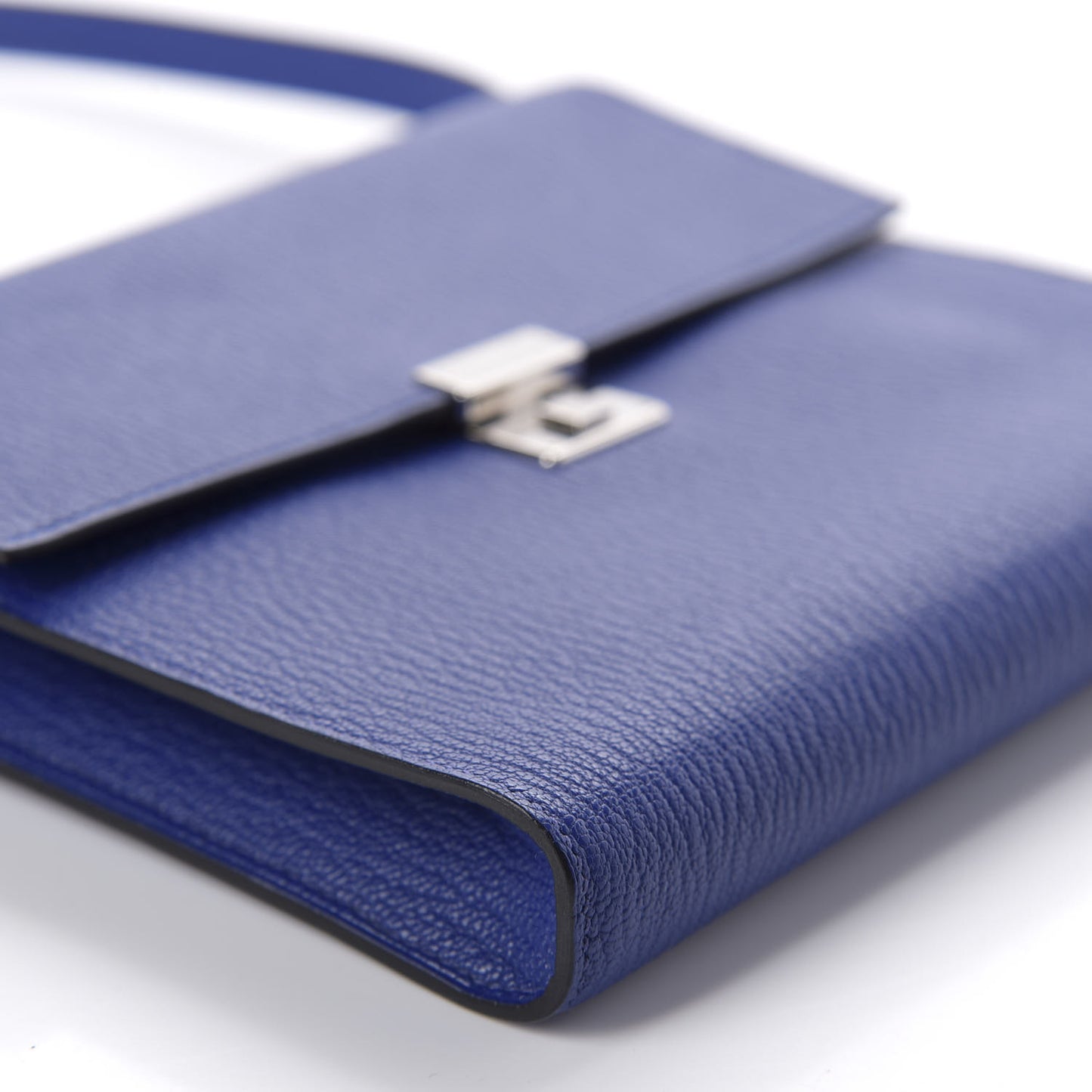 Chevre Mysore Clic 16 Wallet Bleu Electrique