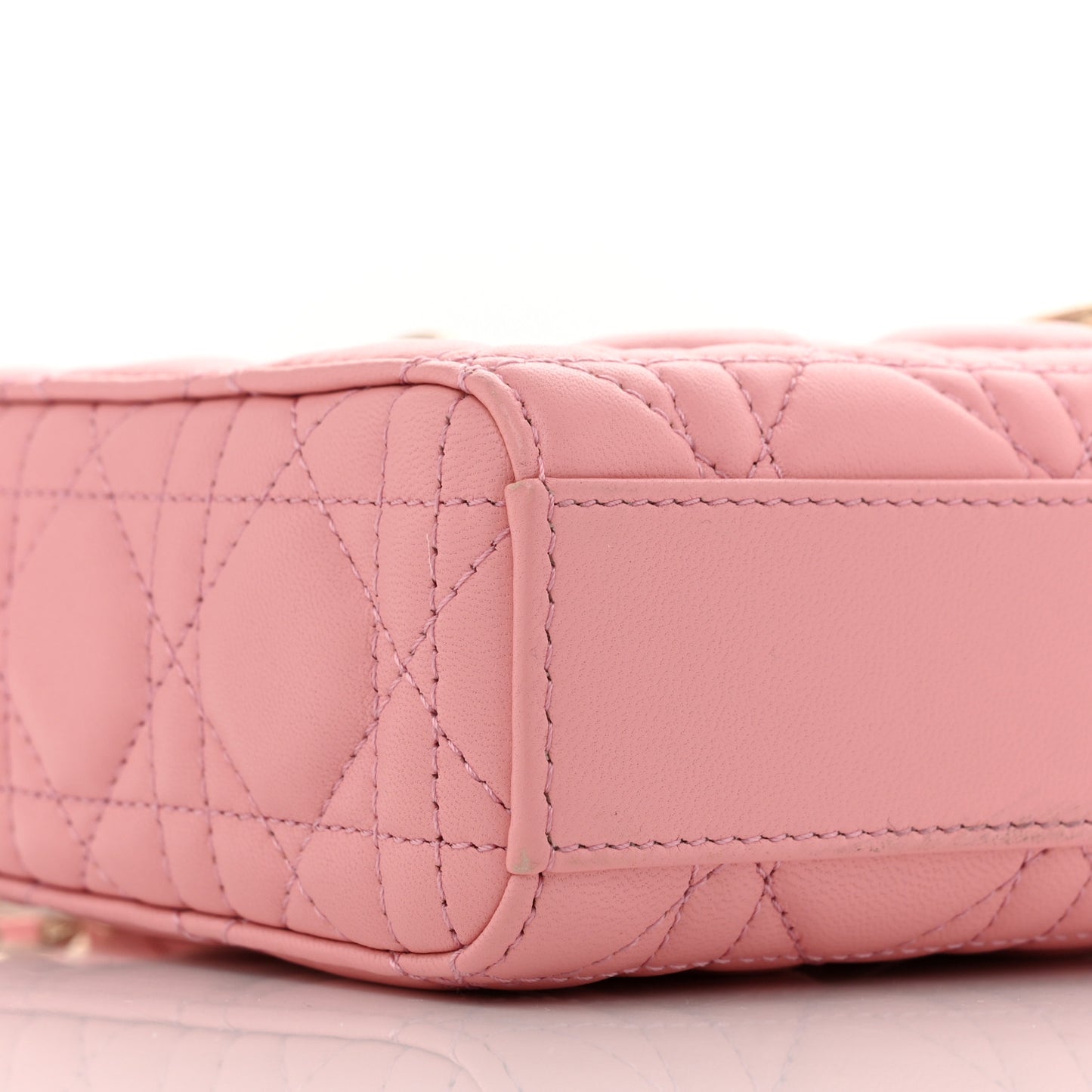 Lambskin Cannage Medium Lady D-Joy Light Pink