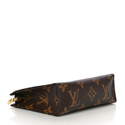 Louis Vuitton Monogram Toiletry Pouch 15 4 of 9