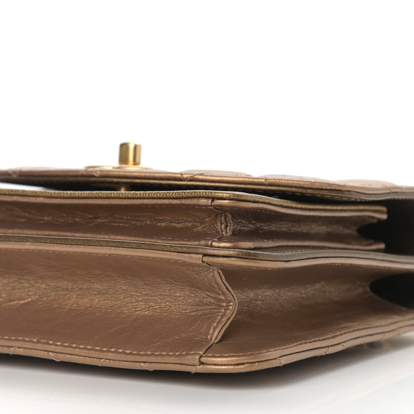 Metallic Calfskin Caviar Quilted Mini Chain Handle Flap Gold