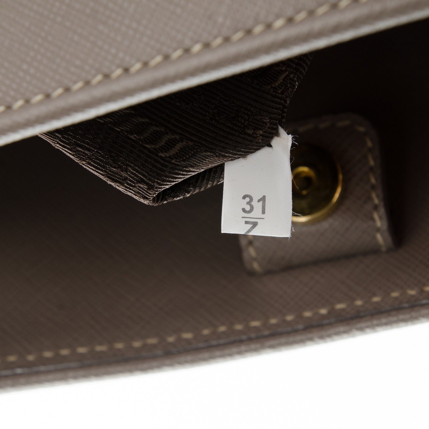 Saffiano Lux Open Promenade Tote Argilla