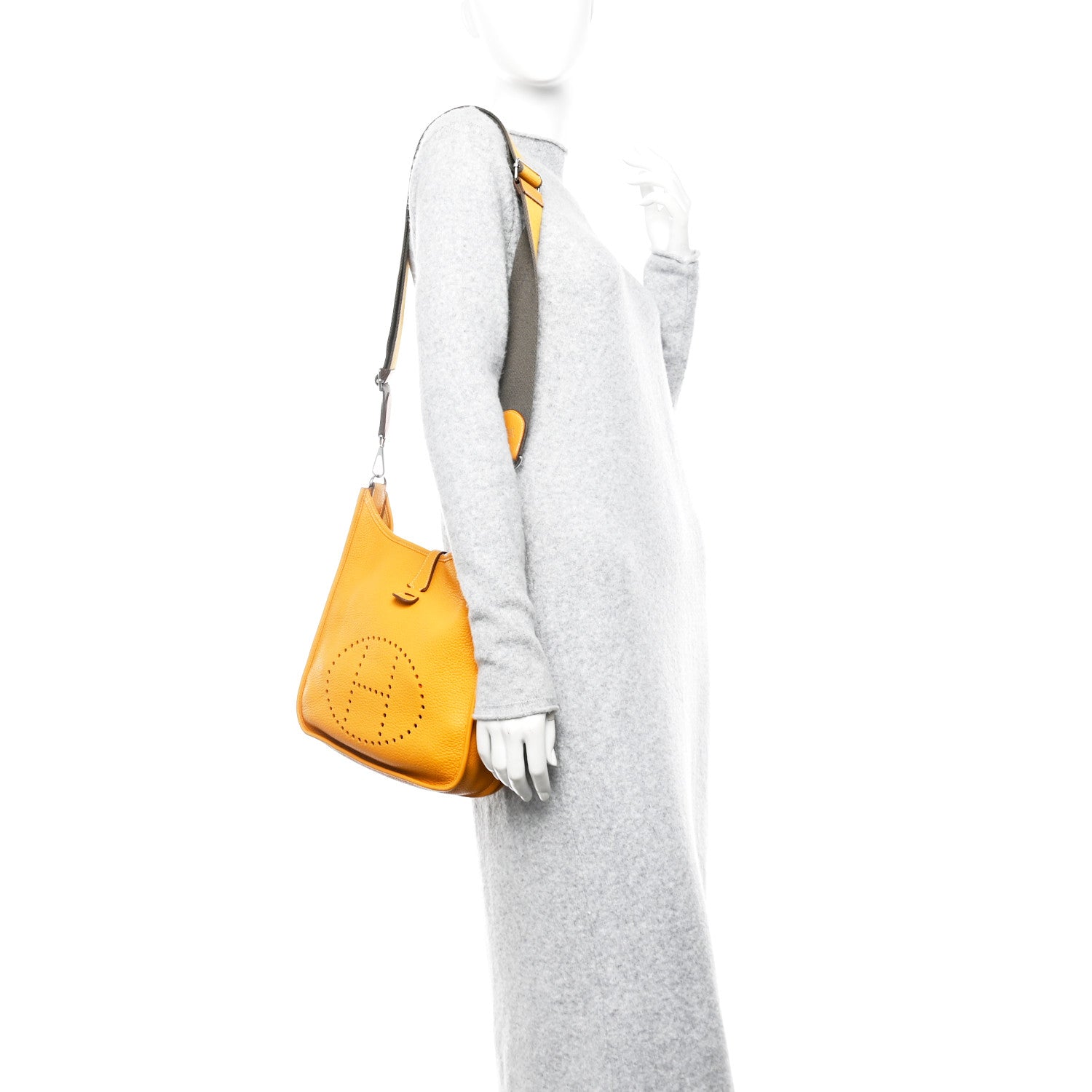 Hermes Taurillon Clemence Amazone Evelyne III PM Moutarde Taupe 2 of 12