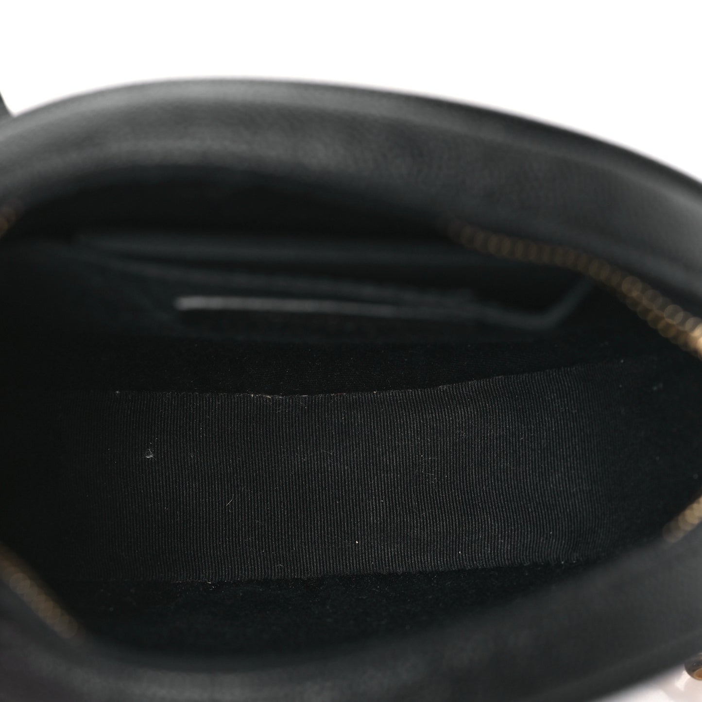 Grain De Poudre Matelasse Chevron Quilted Round Vinyle Camera Bag Black