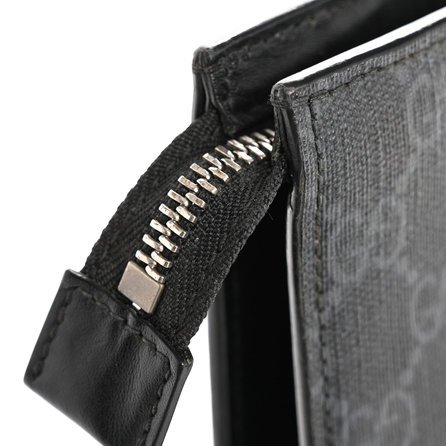 Gucci GG Supreme Monogram Selleria Calfskin Web New Web Cosmetic Case Black 9 of 10