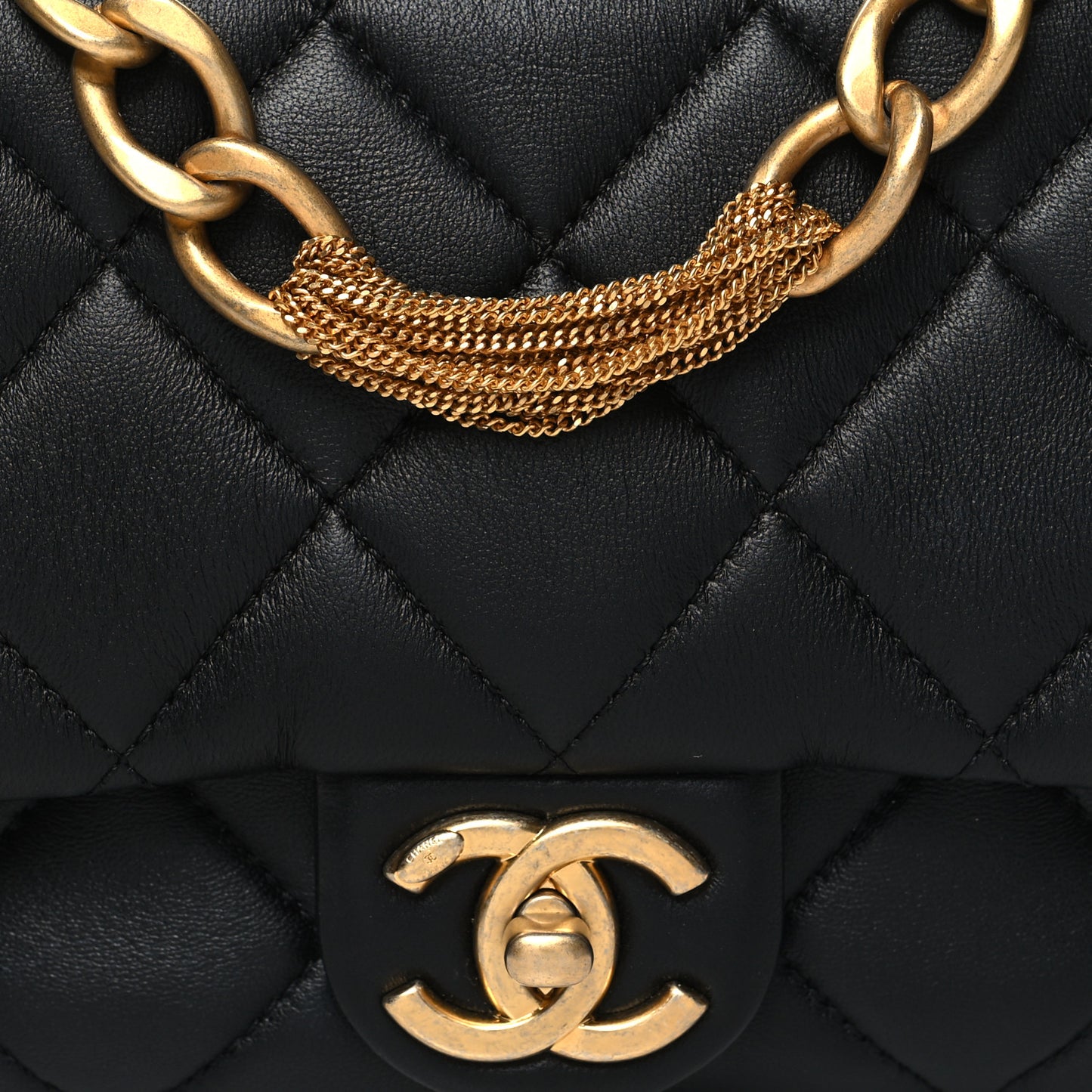 Lambskin Quilted Chain Flap Black