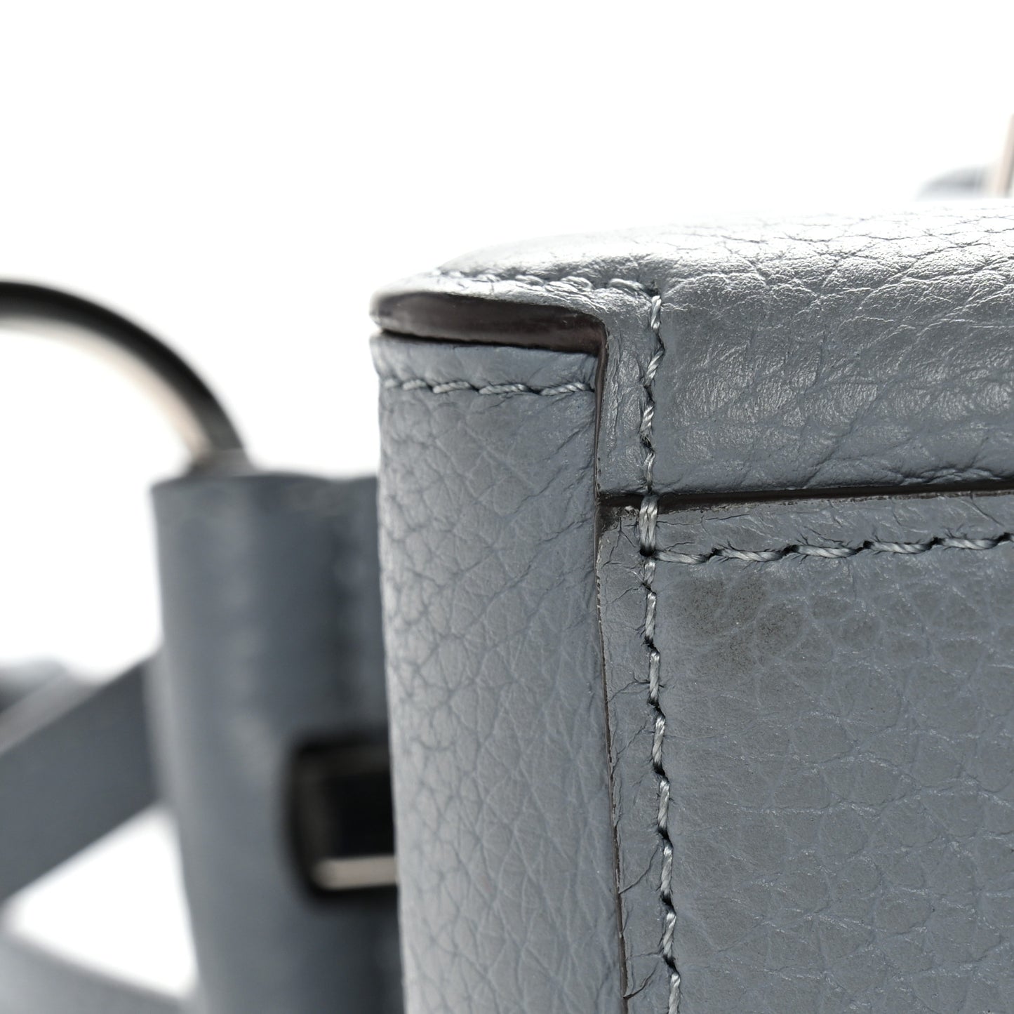 Taurillon Soft Nano Cool Box Satchel Pacific