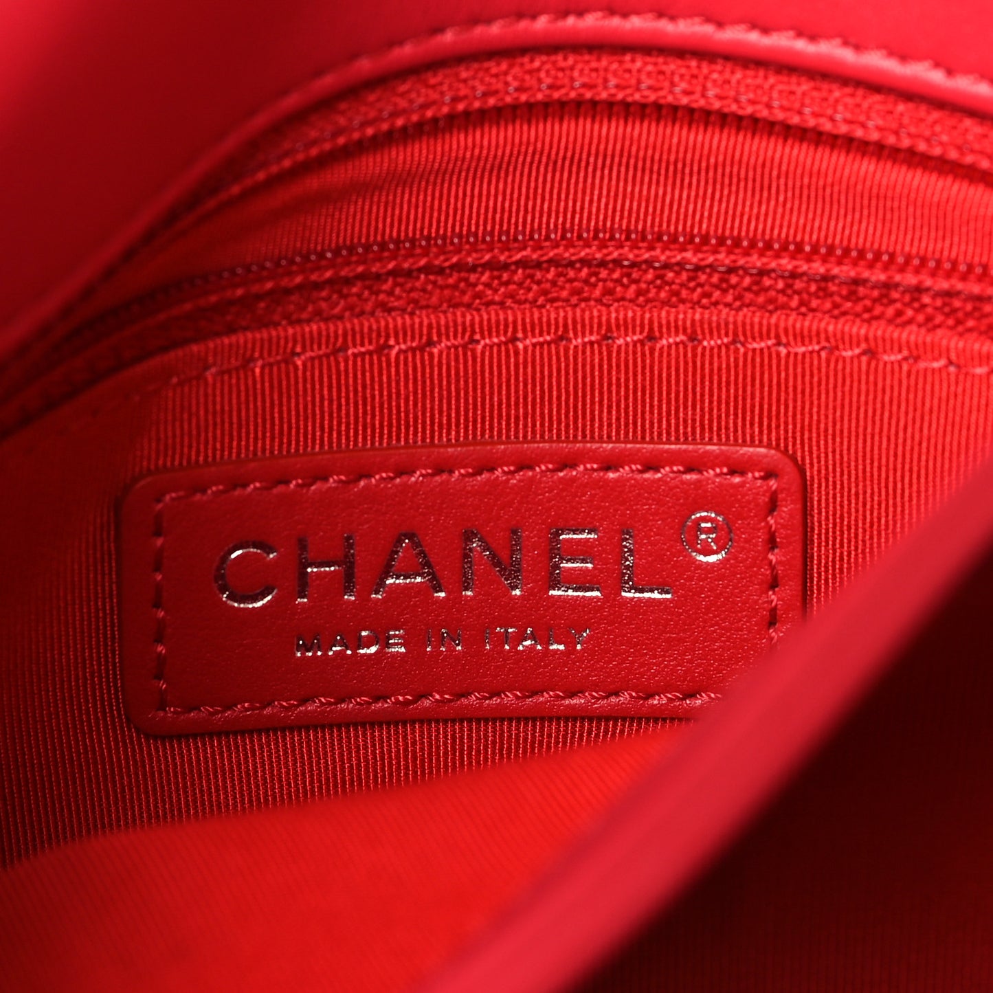 Calfskin Small Tramezzo Flap Red
